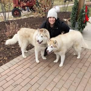 Meet your Posher, Nikki